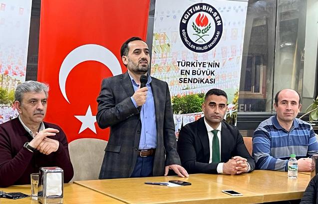 Genel Başkan Yardımcısı Ramazan Çakırcı Kapaklı'da İşyeri Temsilcileri Toplantısına Katıldı